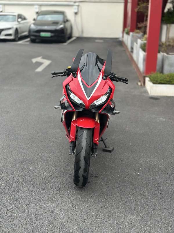 二手本田CBR650R