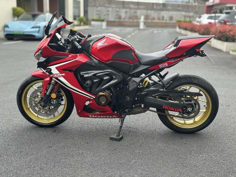 二手本田CBR650R