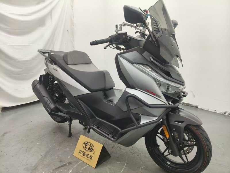 二手无极SR250GT