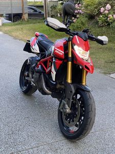 二手杜卡迪Hypermotard 950