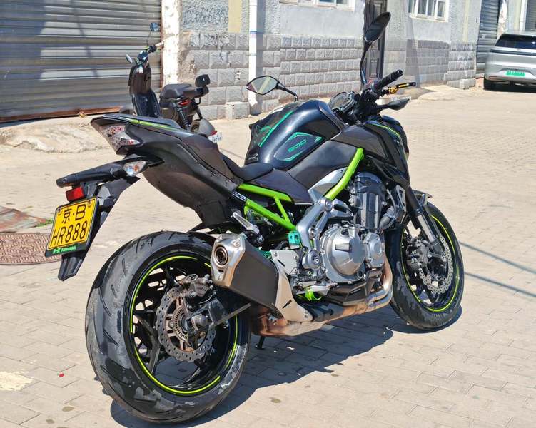 二手川崎Z900