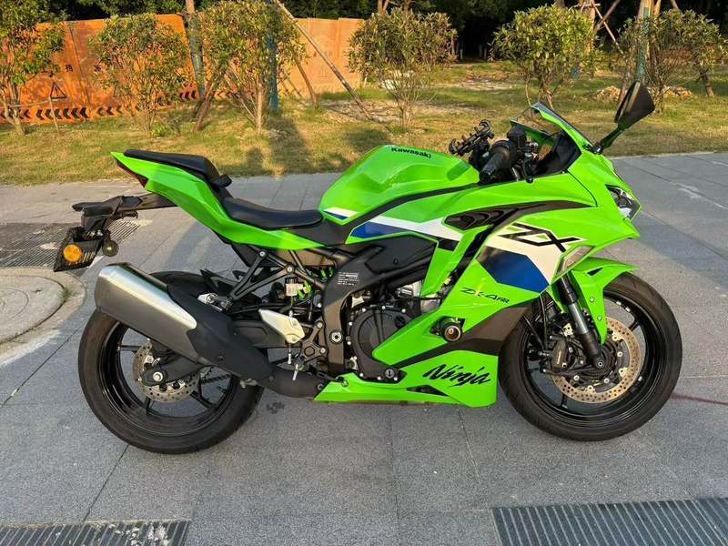 二手川崎ZX-4R