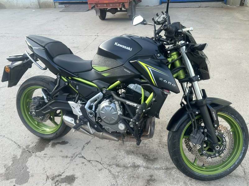 二手川崎Z650