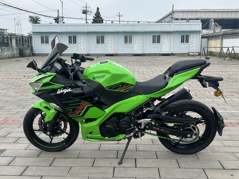 二手川崎Ninja 400