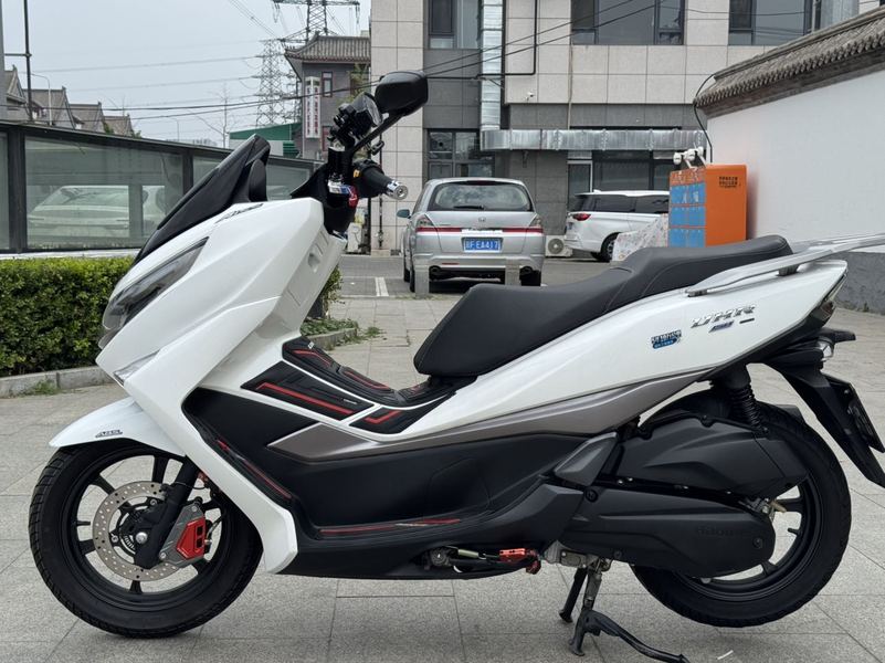 二手豪爵UHR150