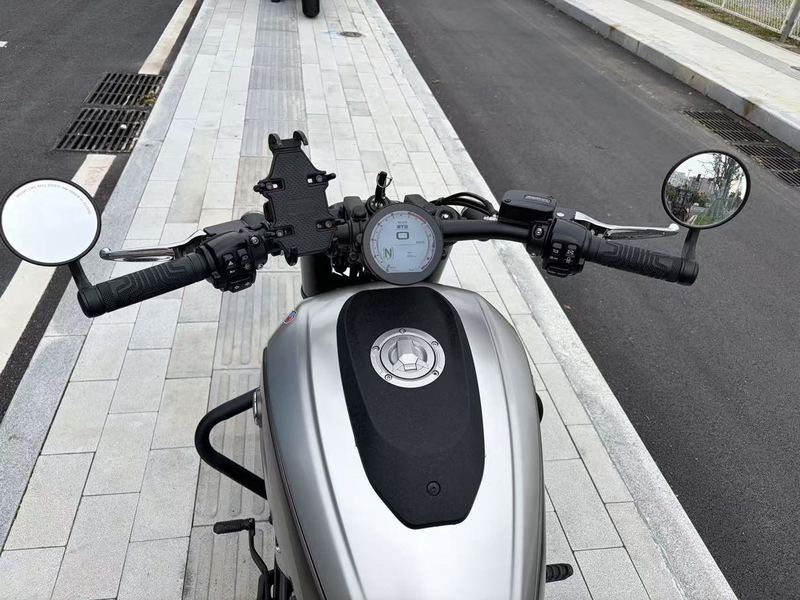 二手QJMOTOR闪600