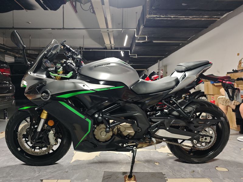 二手QJMOTOR赛600