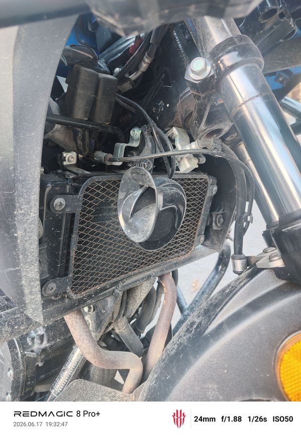 二手豪爵铃木DL250