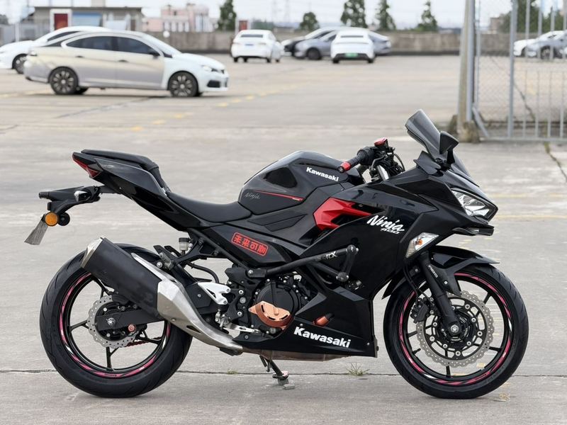 二手川崎Ninja 400