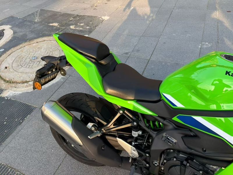 二手川崎ZX-4R