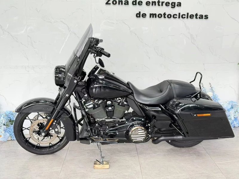 二手哈雷戴维森路王 Road King