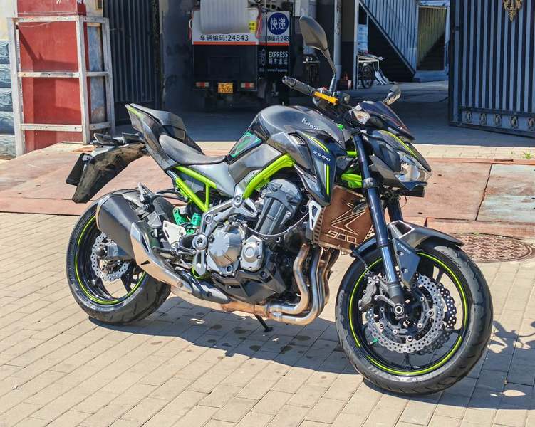 二手川崎Z900