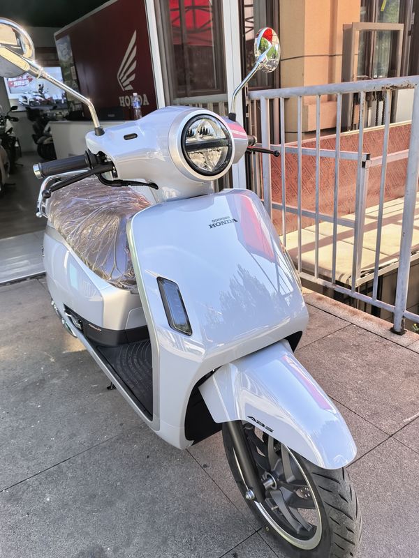 二手新大洲本田NS125LA