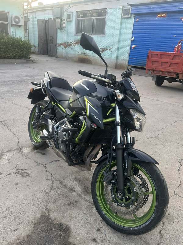 二手川崎Z650