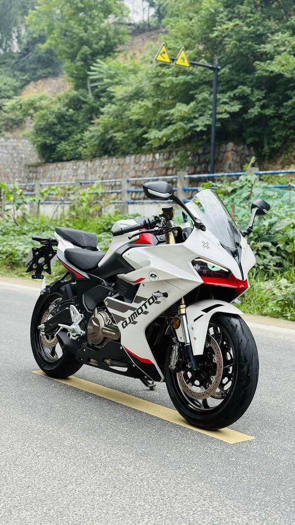 二手QJMOTOR赛550