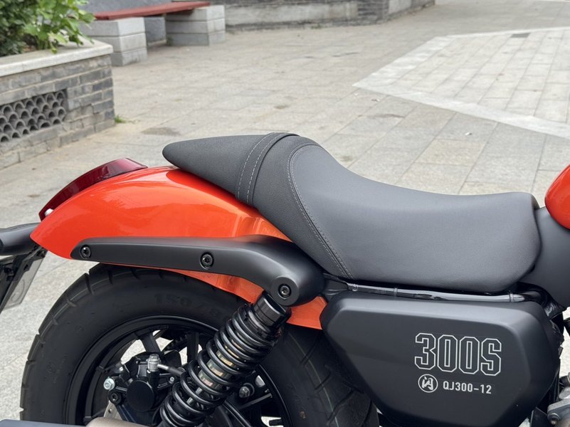 二手QJMOTOR闪300