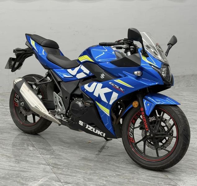 二手豪爵铃木GSX250R