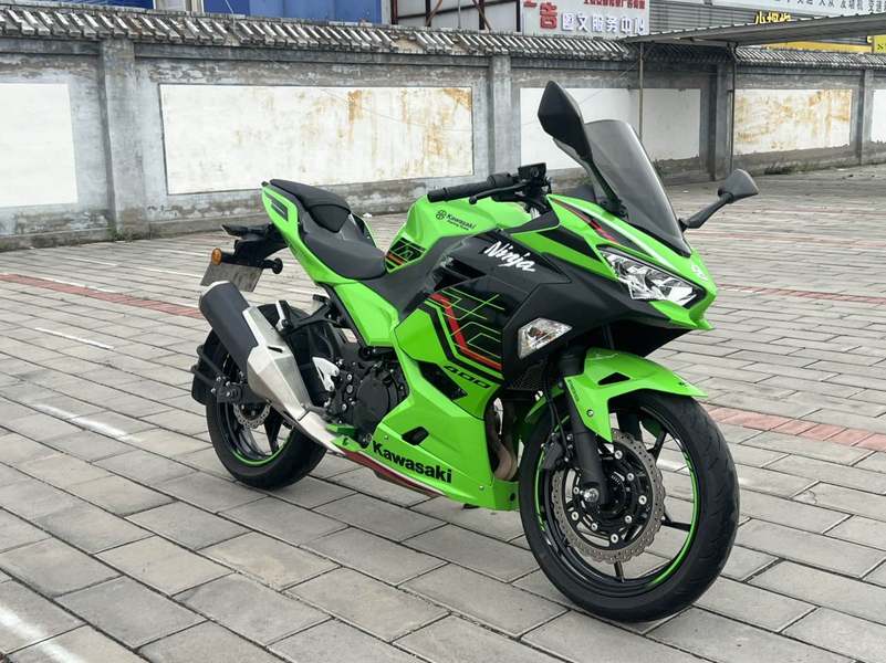 二手川崎Ninja 400