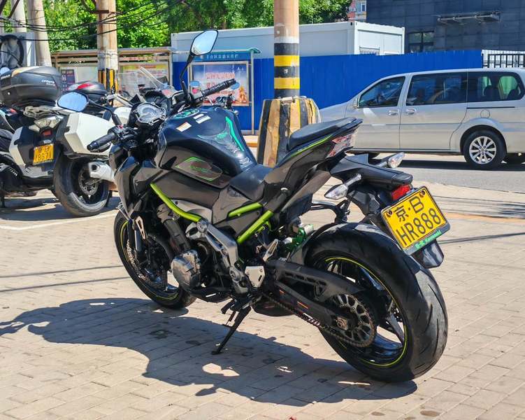 二手川崎Z900