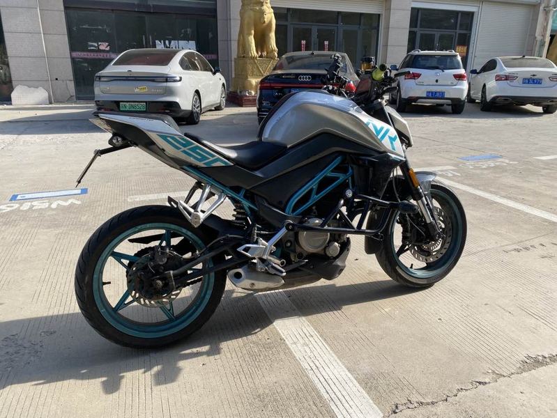 二手春风250NK