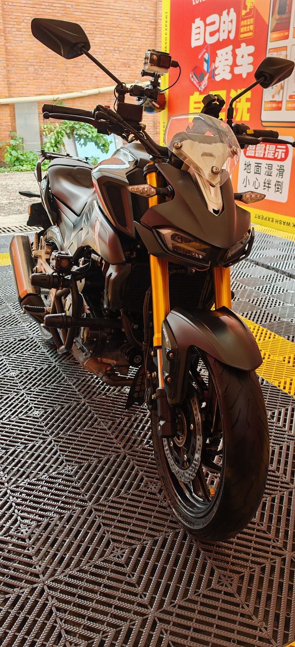 二手豪爵XCR300