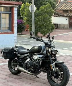 二手QJMOTOR闪700