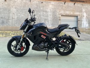 二手贝纳利小迅龙 BN150S