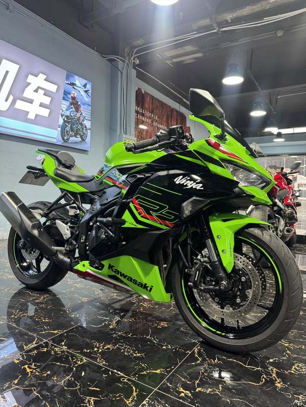 二手川崎ZX-4R