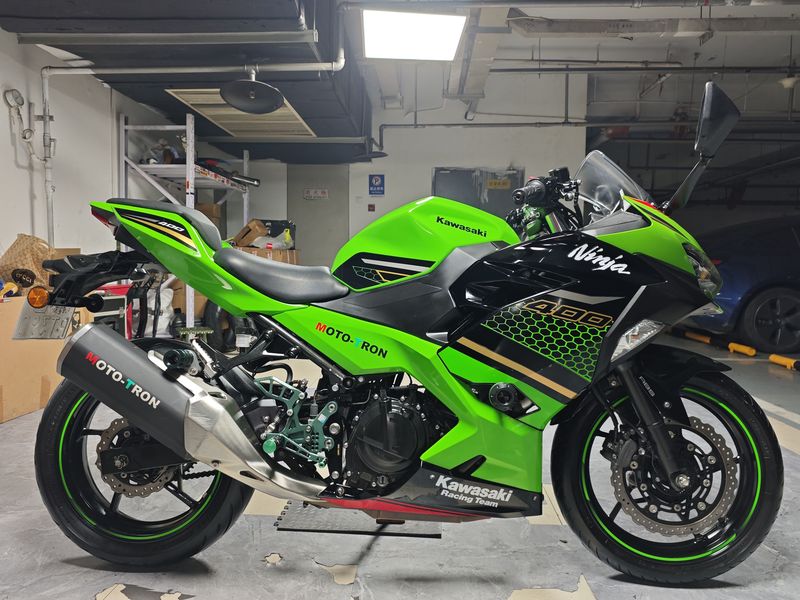 二手川崎Ninja 400