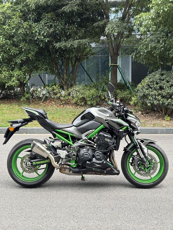 二手川崎Z900