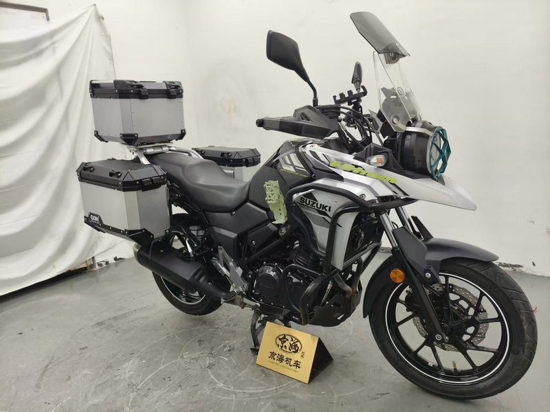 二手豪爵铃木DL250