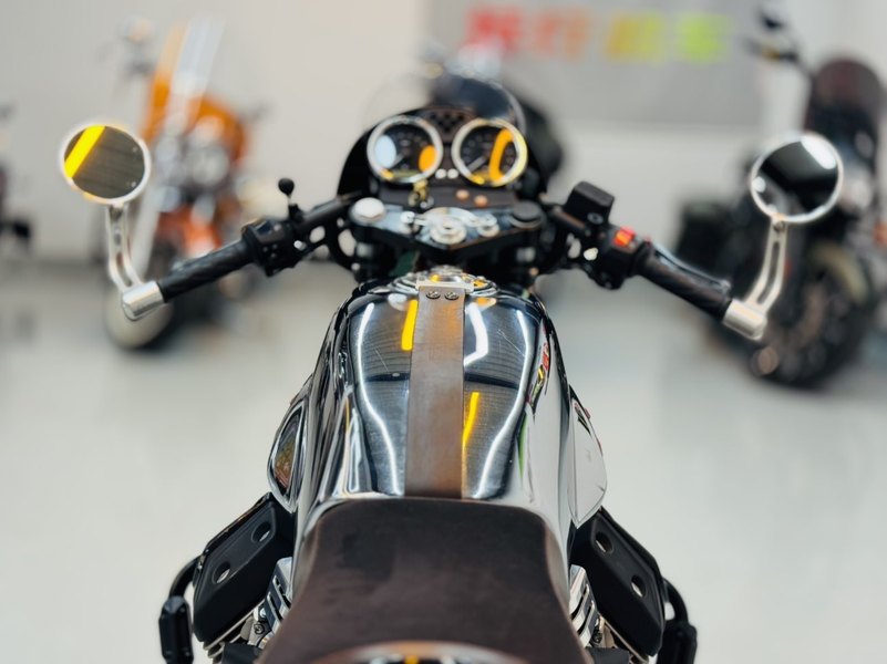 二手摩托古兹V7 II RACER