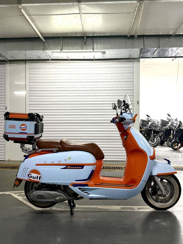 二手维多利亚Sixties 250Si