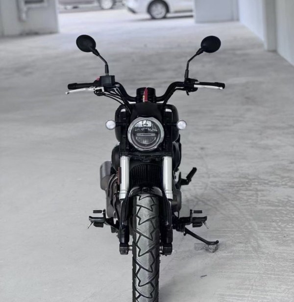 二手QJMOTOR闪300