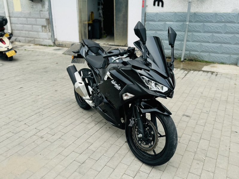二手川崎Ninja 400