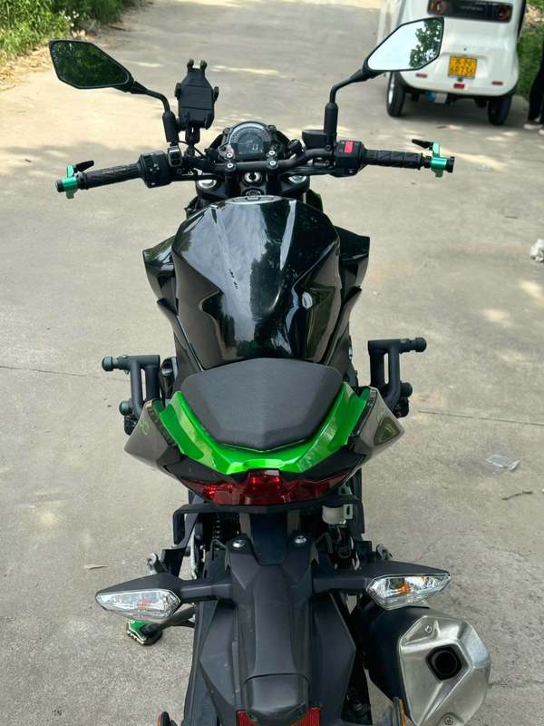 二手川崎Z400