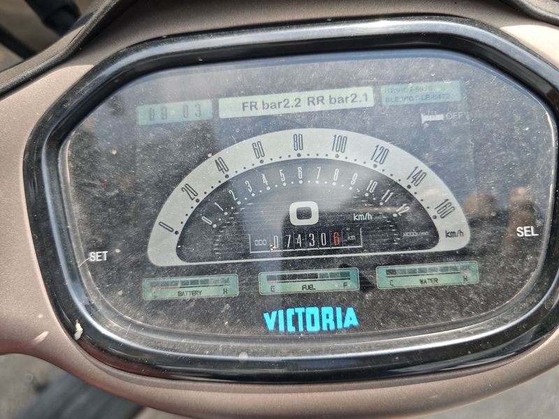 二手维多利亚Sixties 250Si