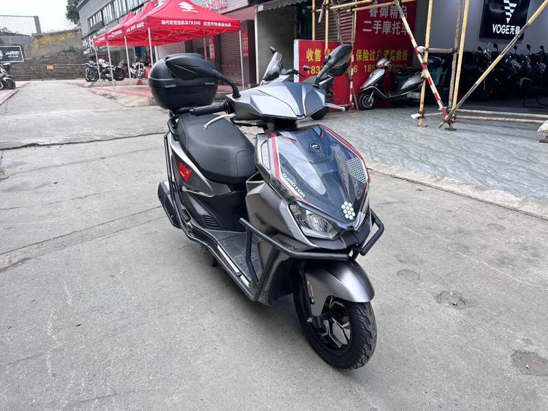 二手QJMOTOR鸿150RS