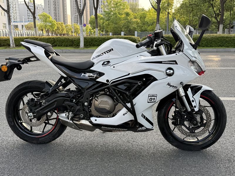 二手QJMOTOR赛250
