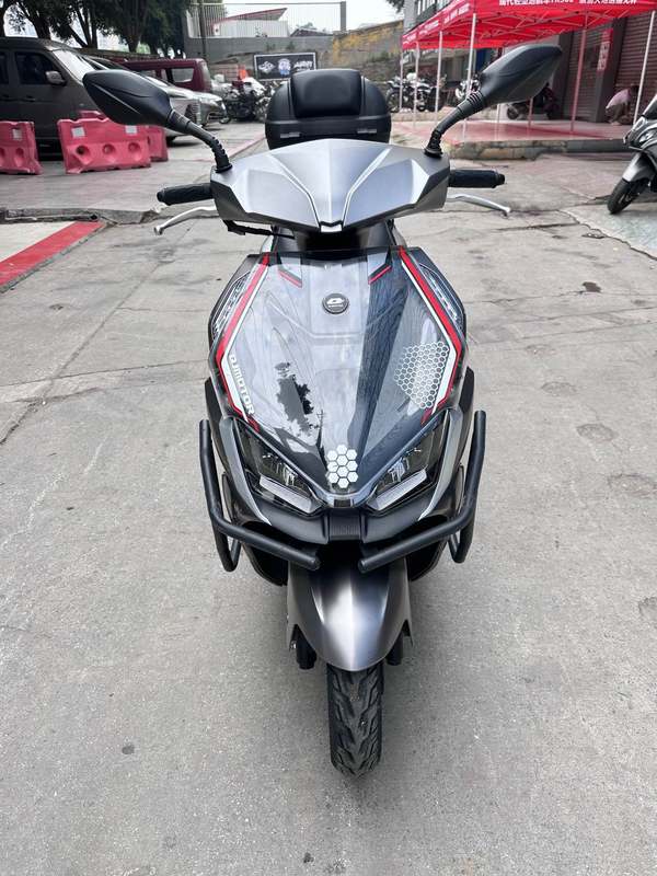 二手QJMOTOR鸿150RS
