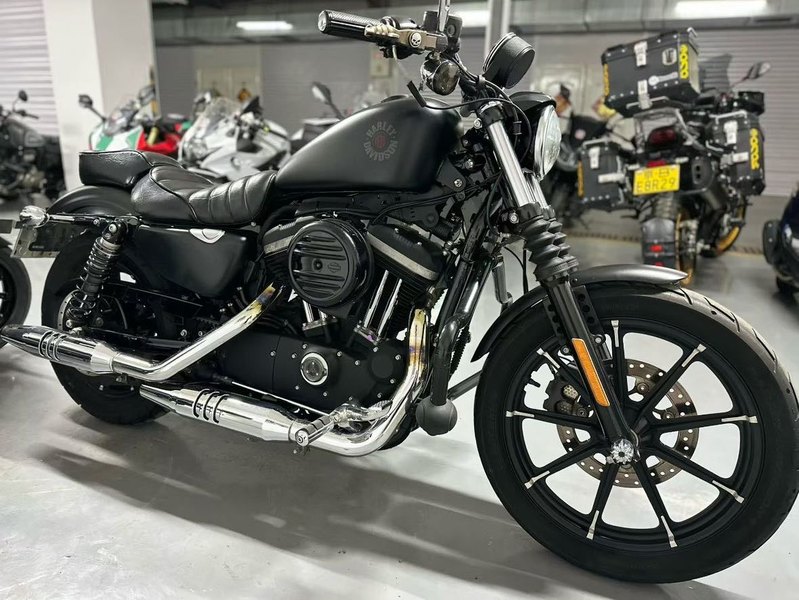 二手哈雷戴维森Iron883 硬汉