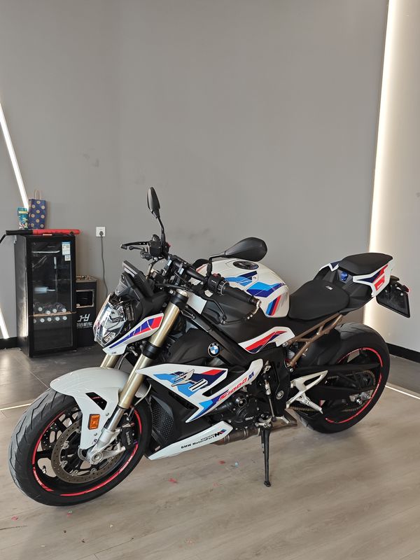 二手宝马S 1000 R