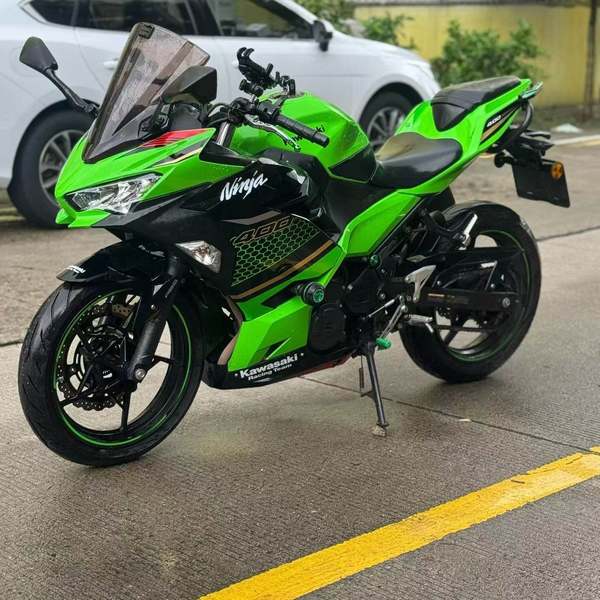 二手川崎Ninja 400