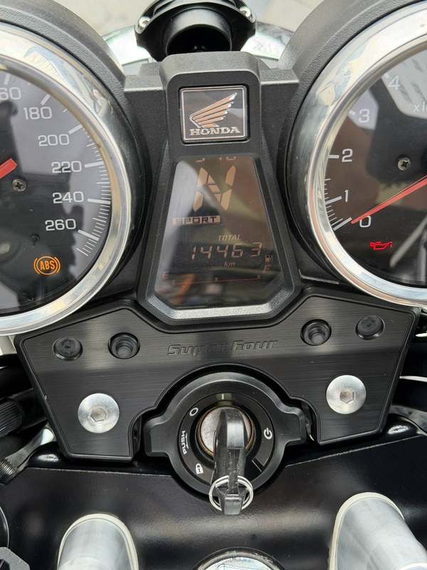 二手本田CB1300 Super Four