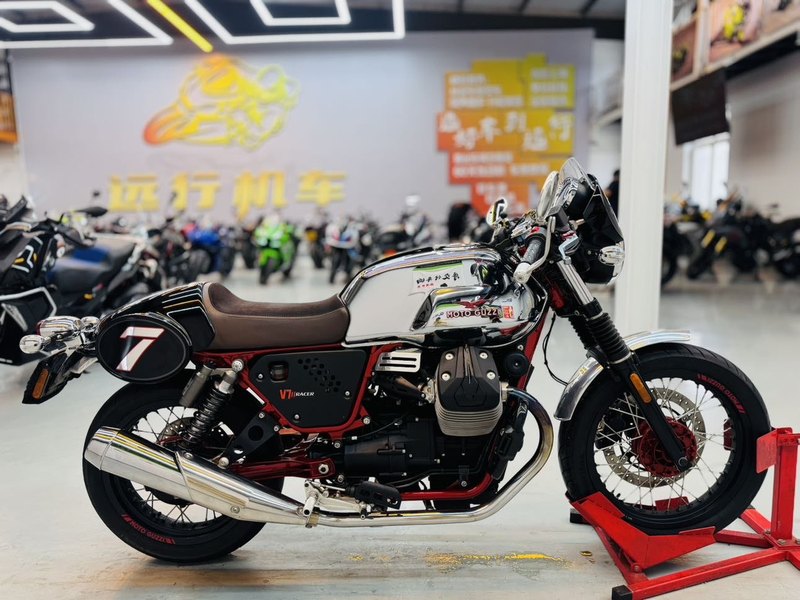 二手摩托古兹V7 II RACER