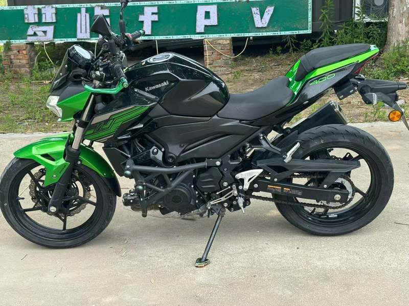 二手川崎Z400