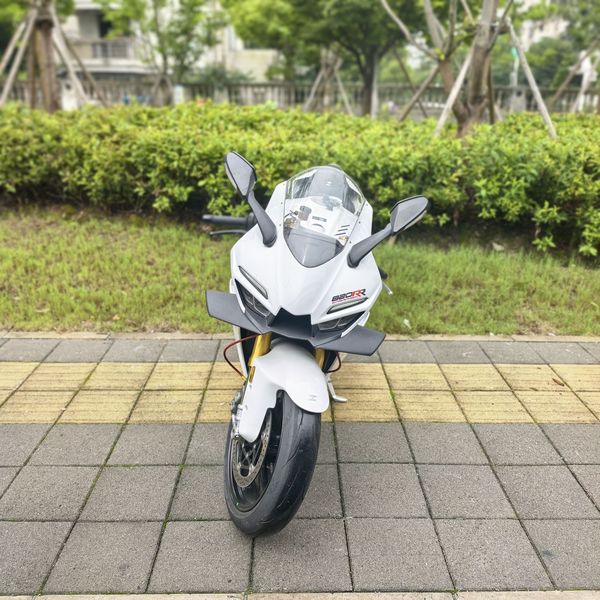 二手张雪机车820RR
