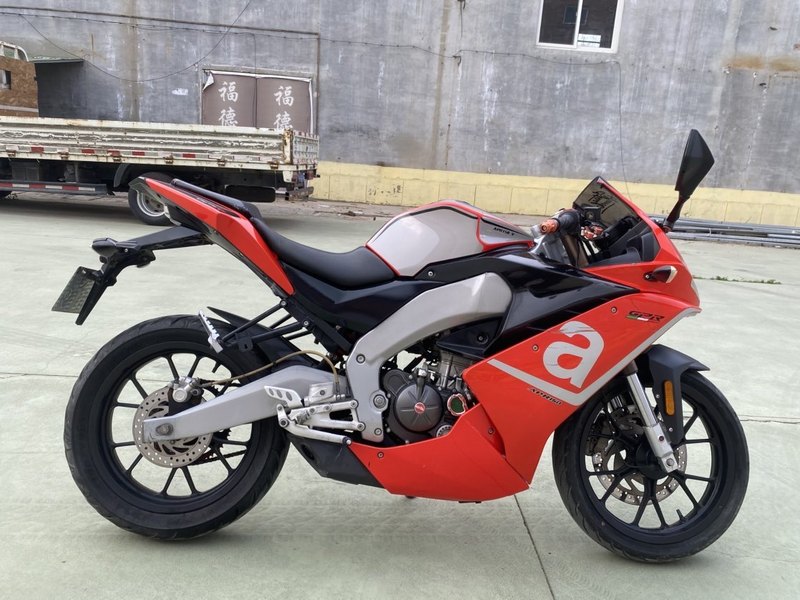 二手宗申阿普利亚GPR150R