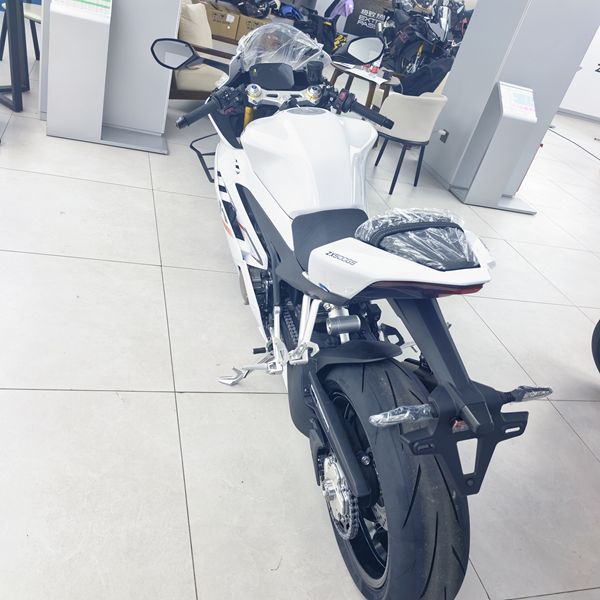 二手张雪机车500RR