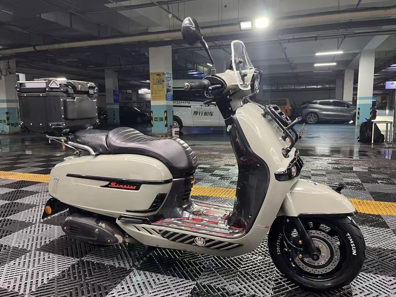 二手维多利亚Sixties 250Si
